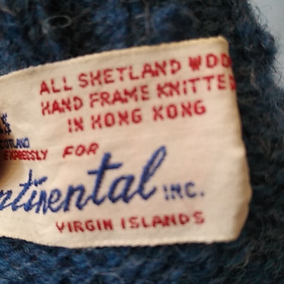 Continental Inc. Argyle Sweater - Picture 7 of 7